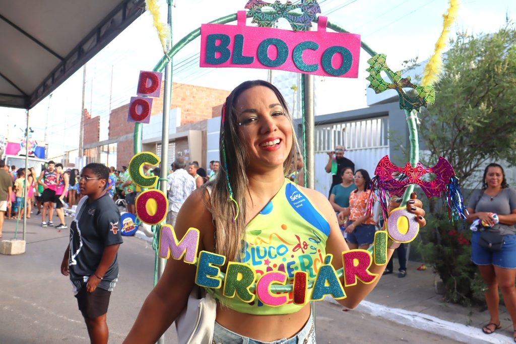 Leia mais sobre o artigo Sesc Arapiraca disponibiliza troca de abadás do Bloco do Comerciário e do Bloco “Os Bem Vividos”