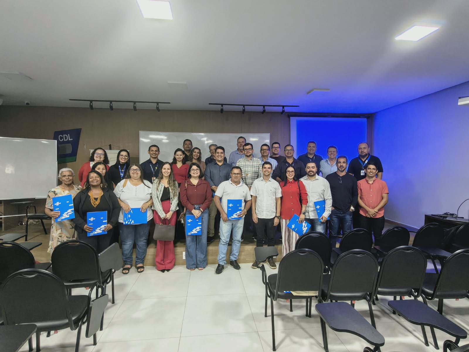 Leia mais sobre o artigo Sindilojas Arapiraca reforça parceria com o Sebrae no projeto de fortalecimento do comércio e articula missão empresarial